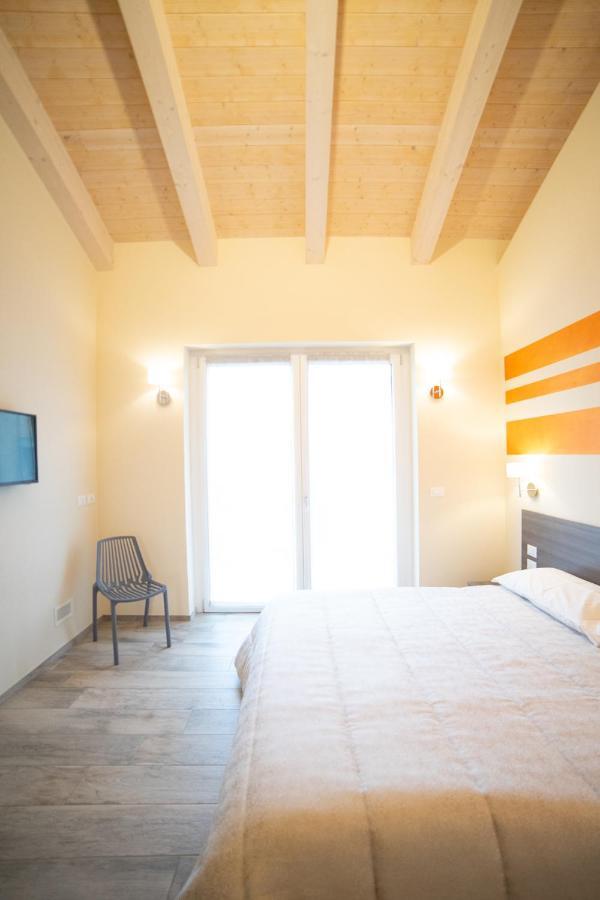 La Casa Di Alice Apartment Rodello ภายนอก รูปภาพ