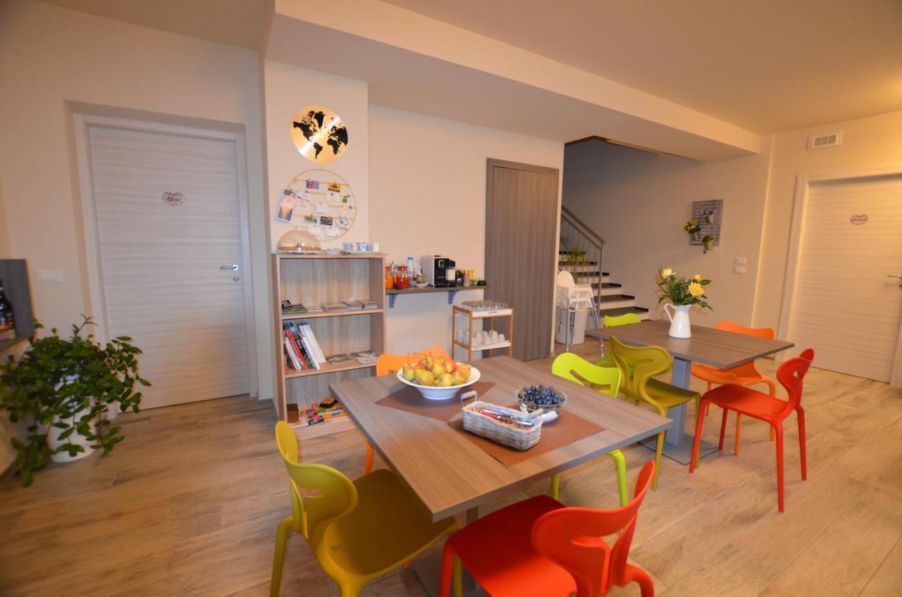 La Casa Di Alice Apartment Rodello ภายนอก รูปภาพ