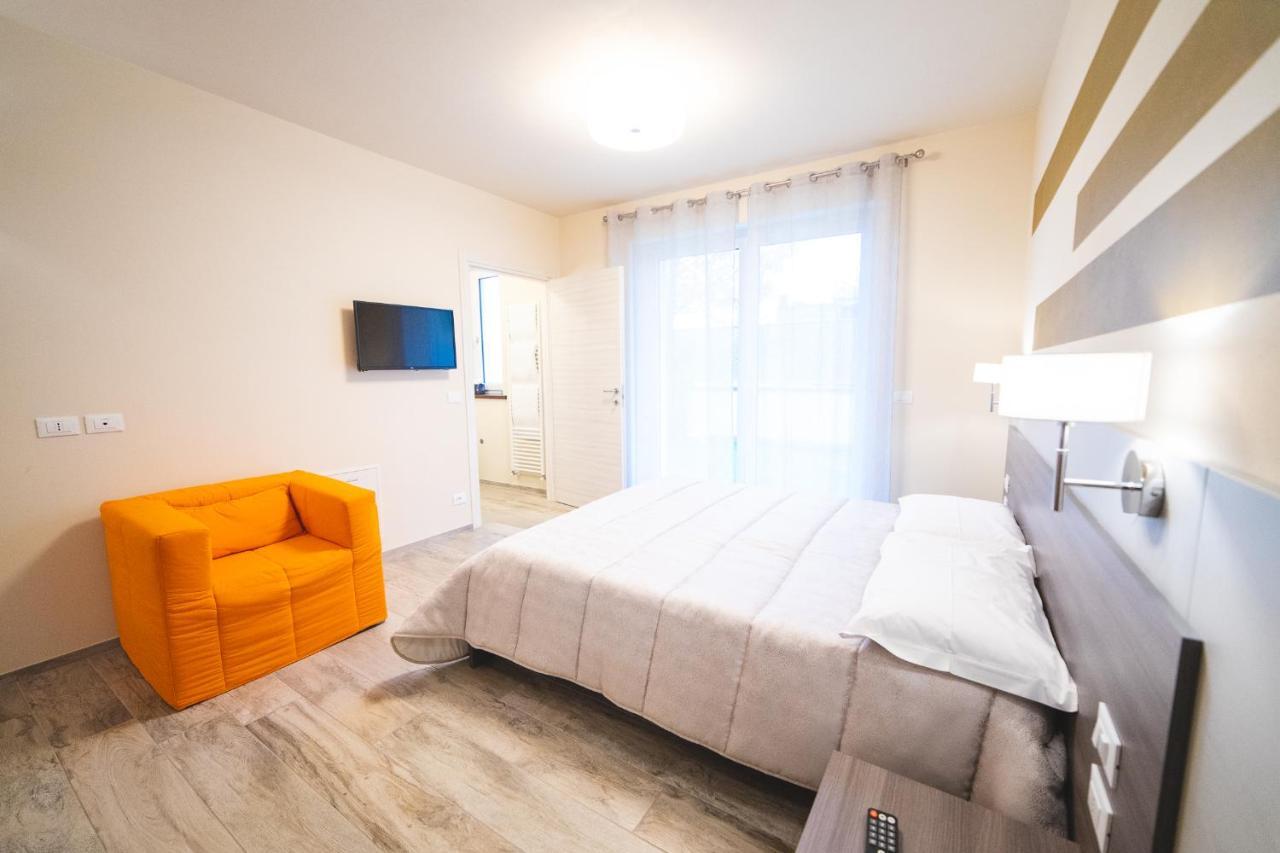 La Casa Di Alice Apartment Rodello ภายนอก รูปภาพ